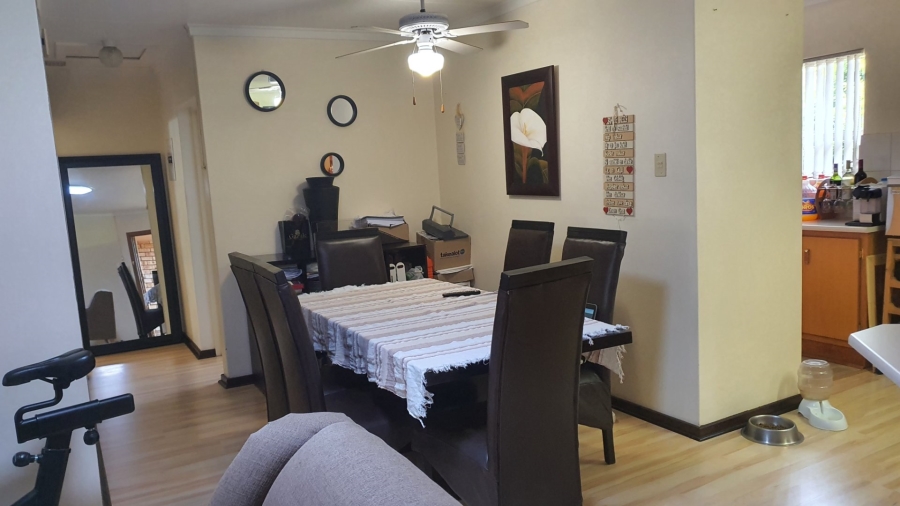 2 Bedroom Property for Sale in Kiepersol Free State